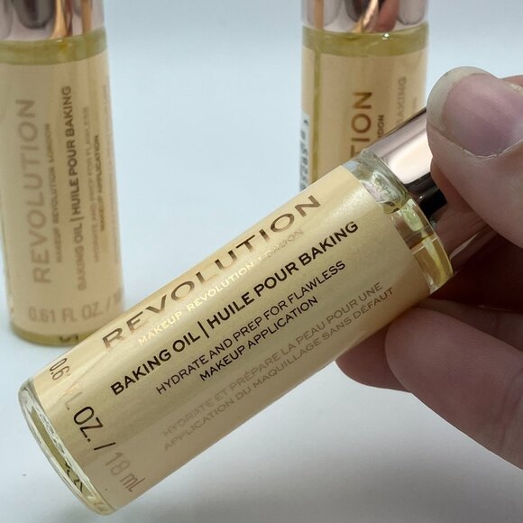 Makeup Revolution London Baking Oil Long-Lasting 0.61 Oz 18 ml Pack Of 3 Pieces - Picture 3 of 9